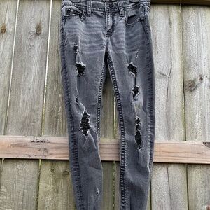 Miss Me Mid-Rise Ankle Skinny Distressed Black Jeans – Size 29